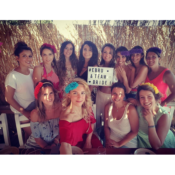 ÇİÇEKLİ GELİN / NEDİME TACI